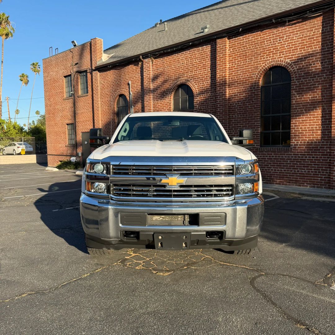 chevrolet silverado 3500hd 2018 1GC0KYEG3JZ311241 image chevrolet silverado 3500hd 2018 1GC0KYEG3JZ311241 image